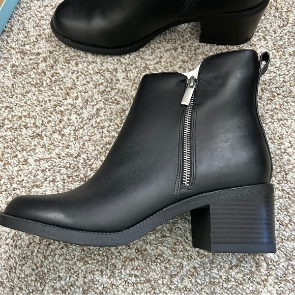 Black Ankle Boots Round Toe Low Chunky Block Heel Non-Slip Comfortable Neutral - Picture 7 of 10